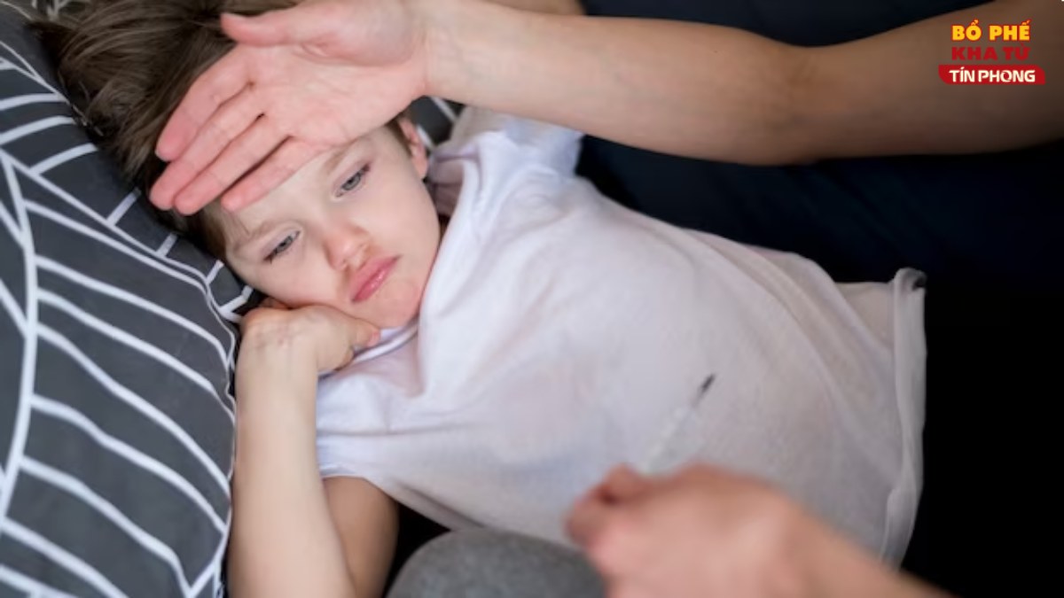 Cha mẹ nên làm gì khi bé viêm họng sốt 5 ngày không khỏi?